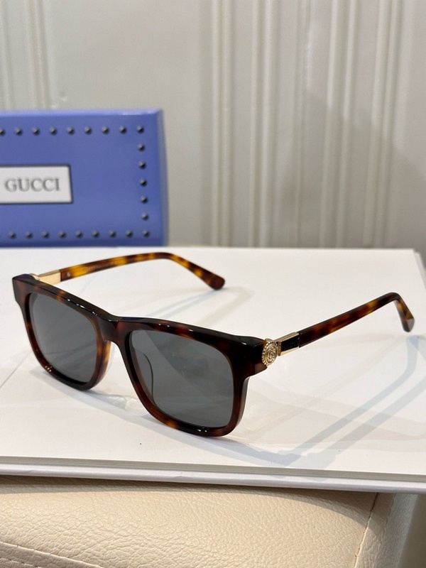 Gucci Sunglasses 30